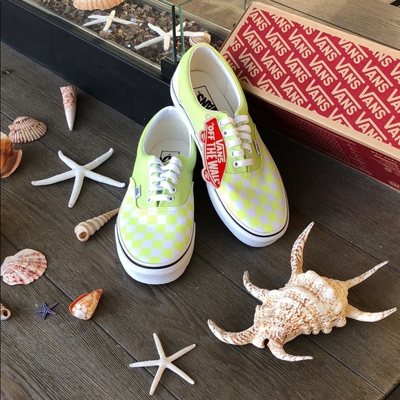 🌼🌴VANS- CHECKED🌴🌼 - Picture 2 of 8